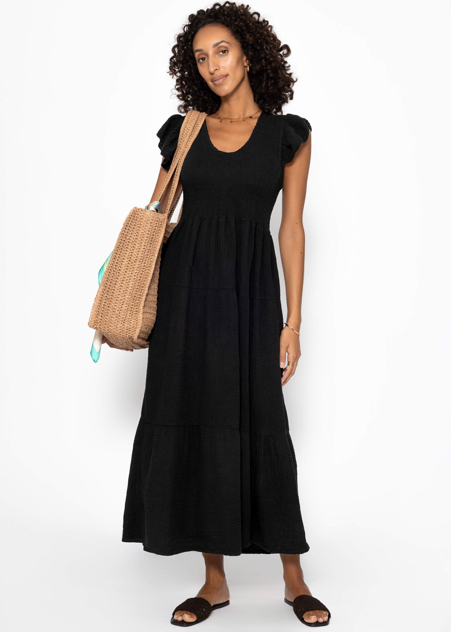 Vestido largo de muselina con volantes y mangas de ala - negro
