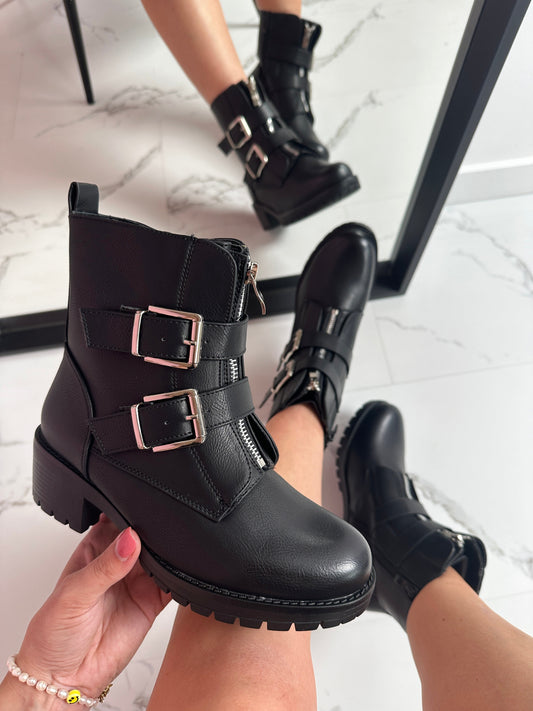 Gesp - Botas Negras