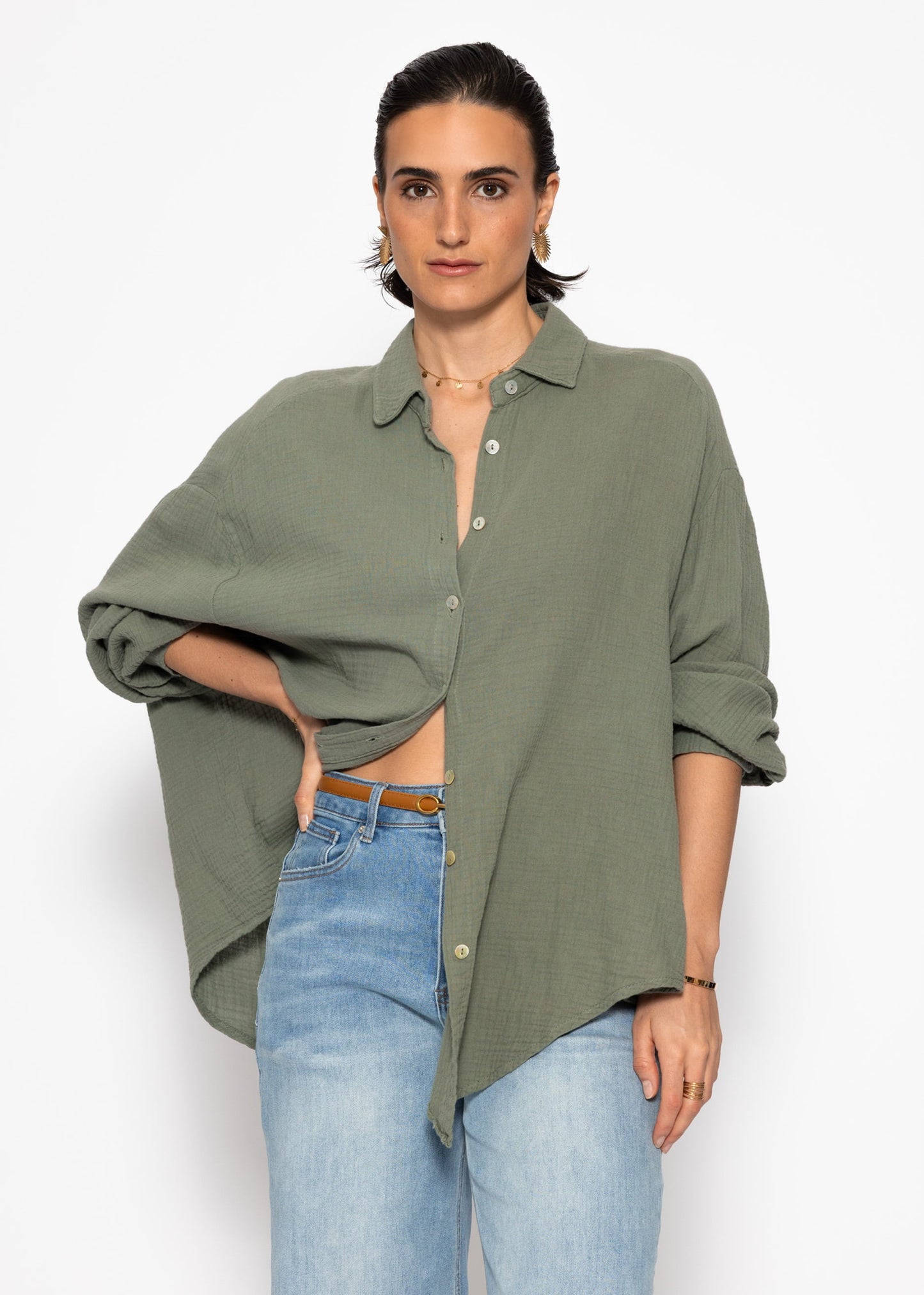 Blusa oversize, corta - caqui