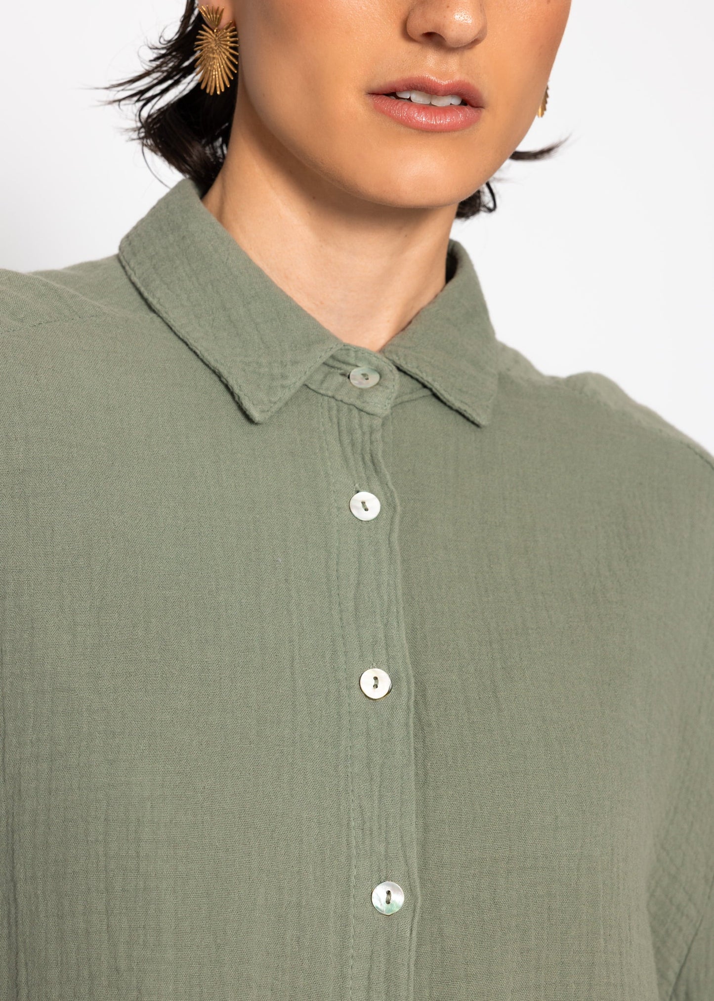 Blusa oversize, corta - caqui