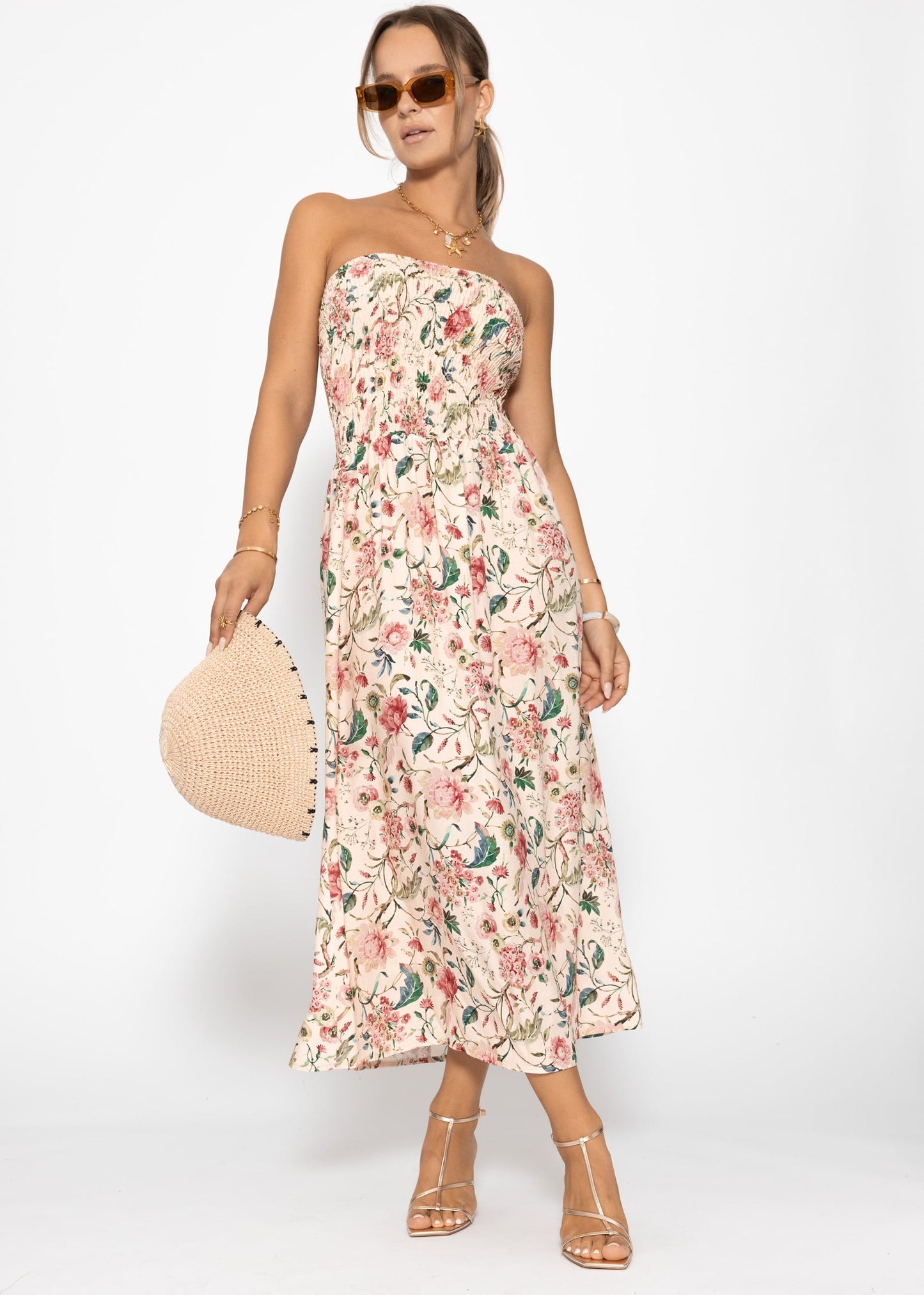 Vestido bandeau fruncido con estampado de florecitas - beige