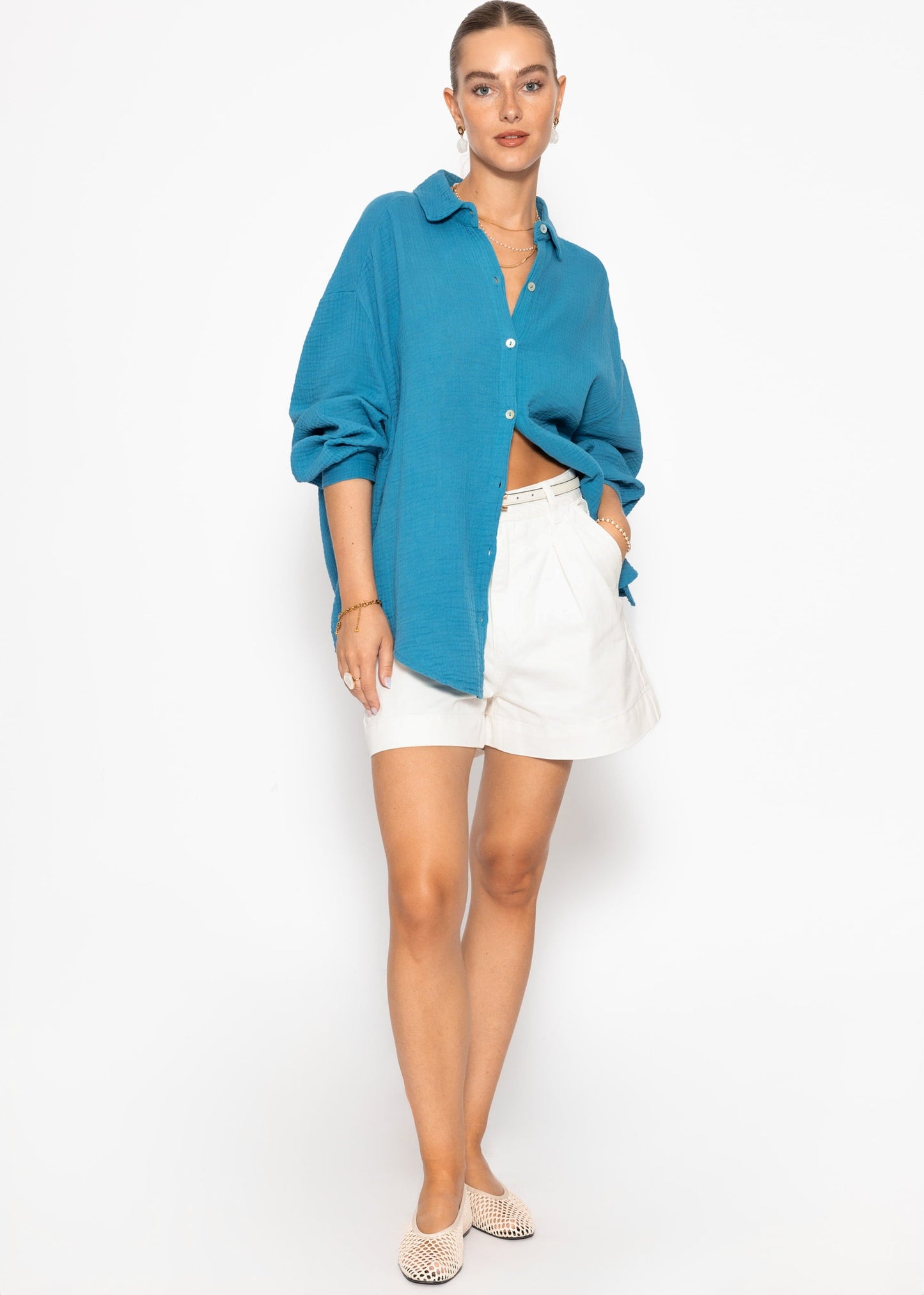Blusa oversize , corta - azul petróleo